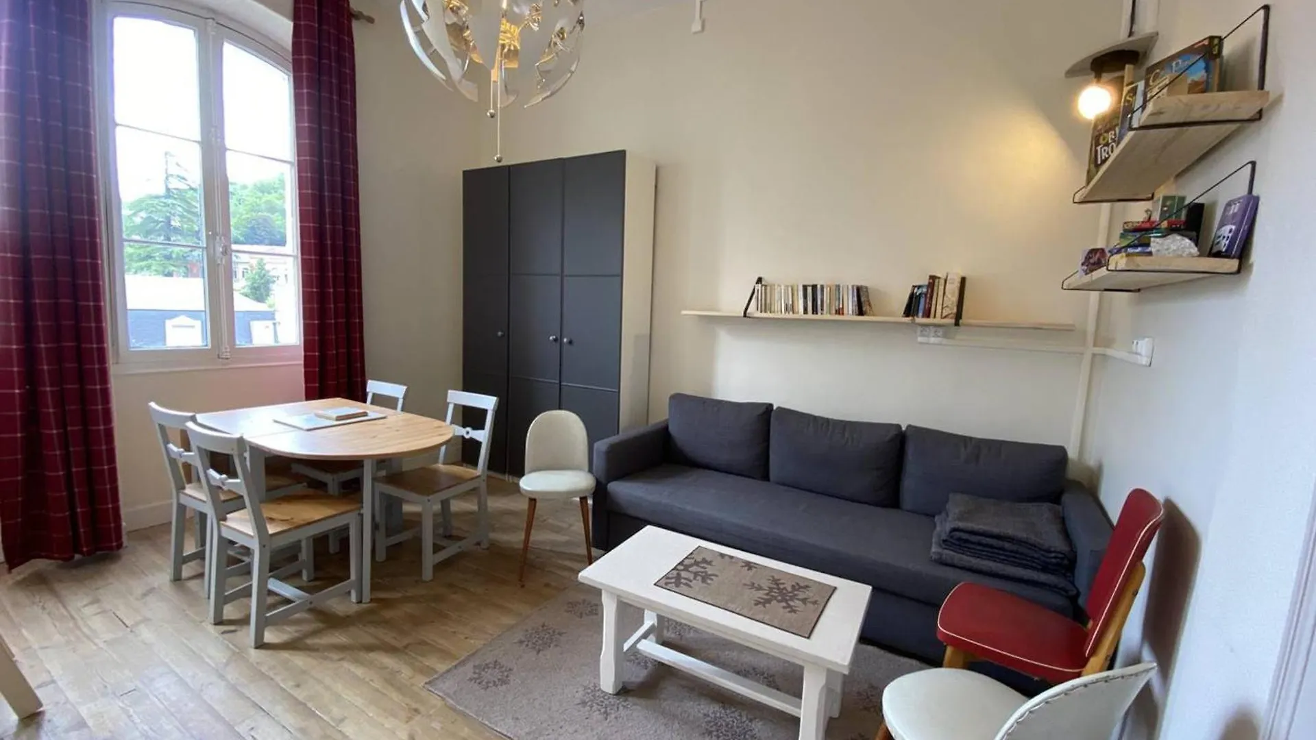 Appartement Renove A Cauterets Avec Parking Prive - Fr-1-812-47 França